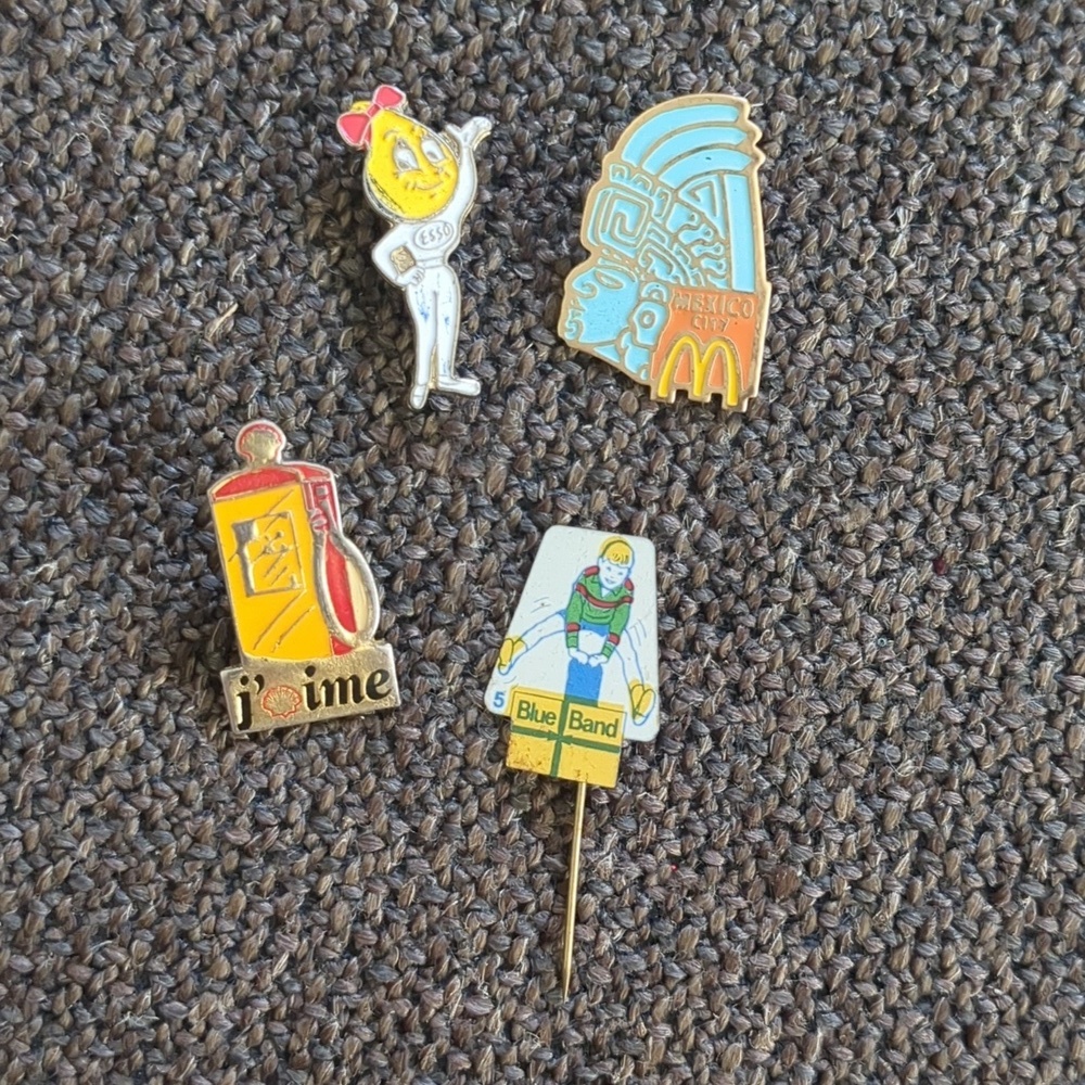 Vintage International Pin Set France Mexico City McDonald's Shell French